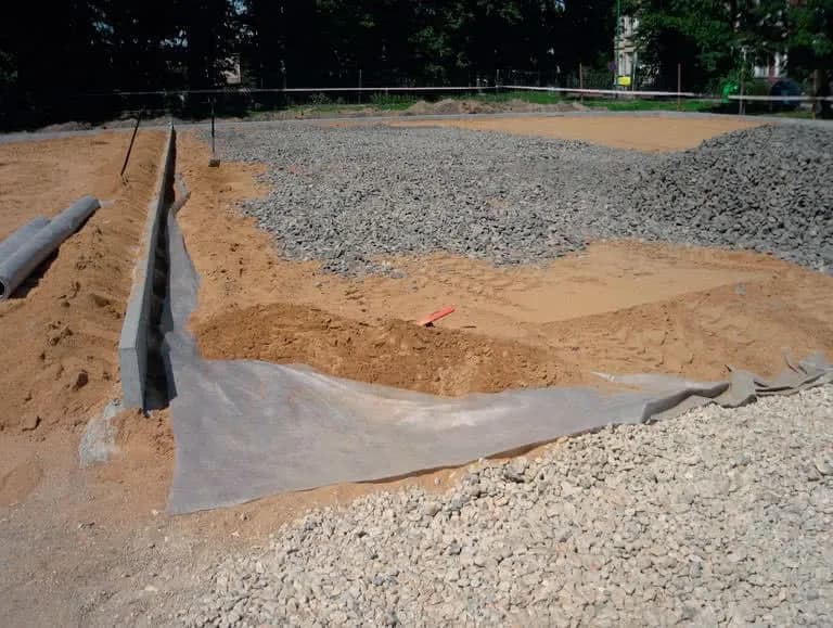 Jak tanio zrobić podjazd - skuteczne i tanie metody budowy