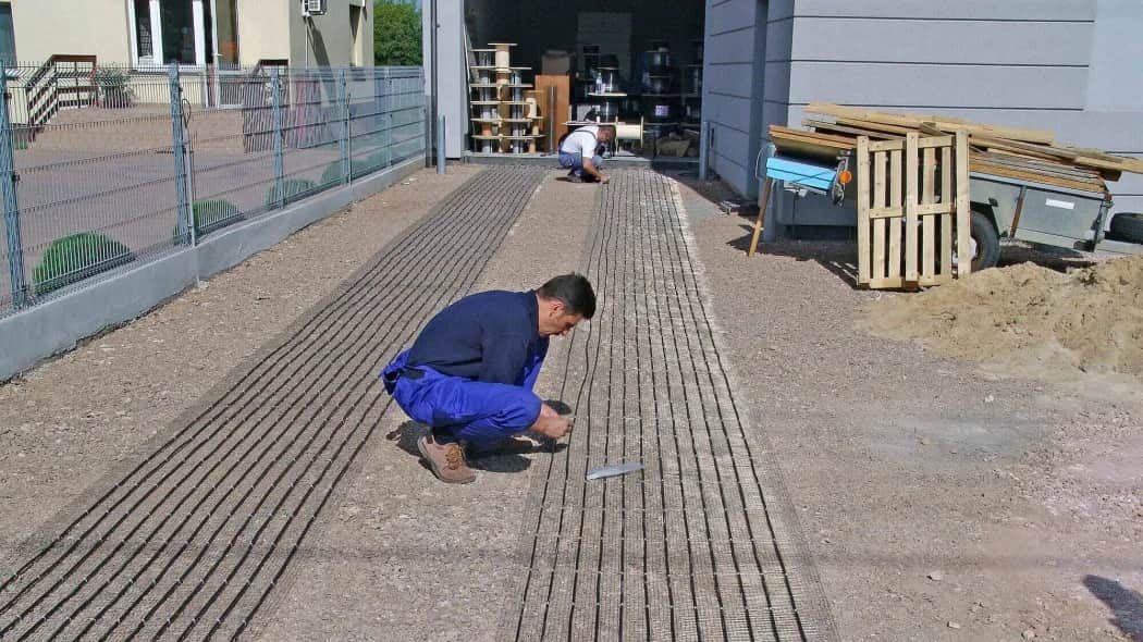 Jak zaprojektować podjazd do domu, aby uniknąć kosztownych błędów