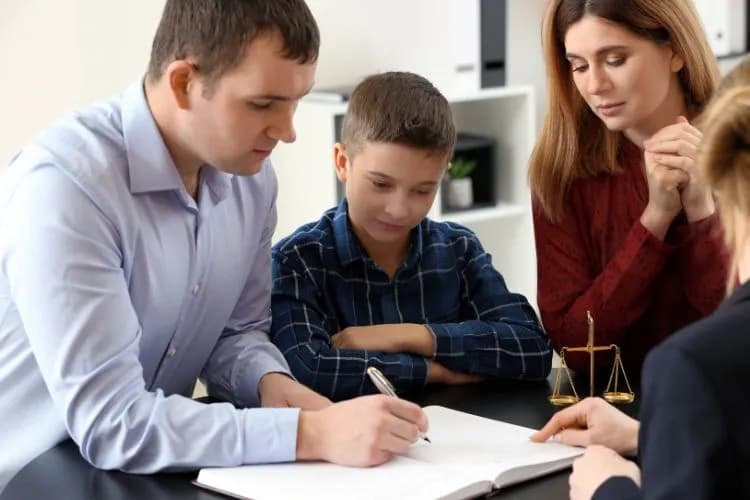 Jak żyć w separacji pod jednym dachem bez konfliktów i stresu