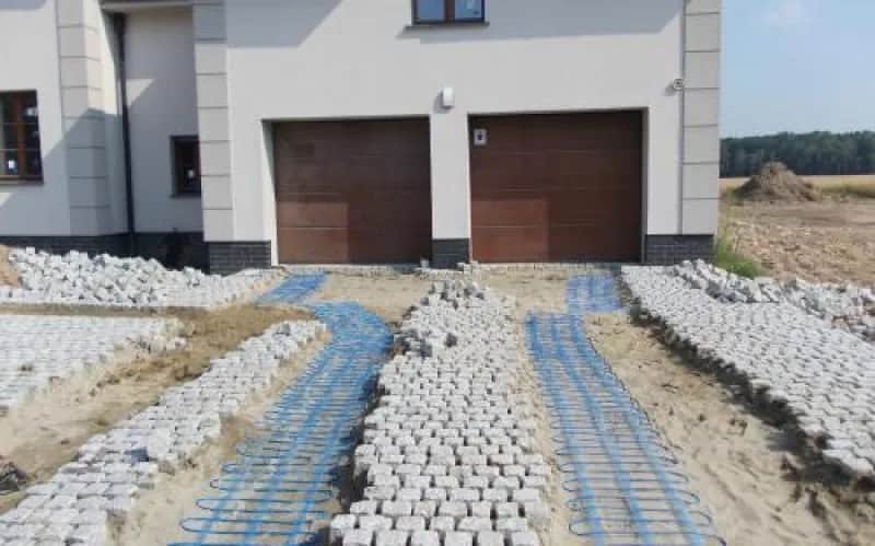 Jak zrobić podgrzewany podjazd? Proste kroki i ważne wskazówki